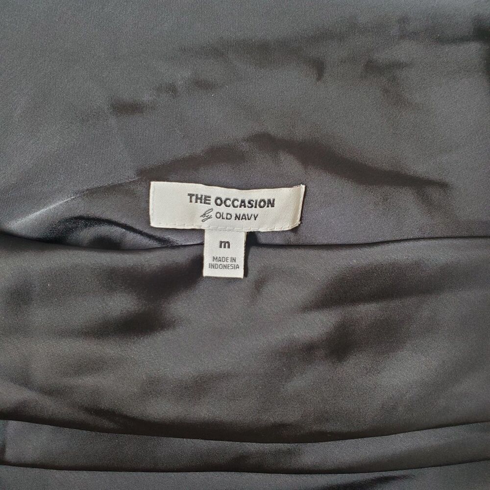 Old Navy The Occasion Women’s Maxi Dress Medium Black Satin Cowl Sleeveless - Picture 10 of 13